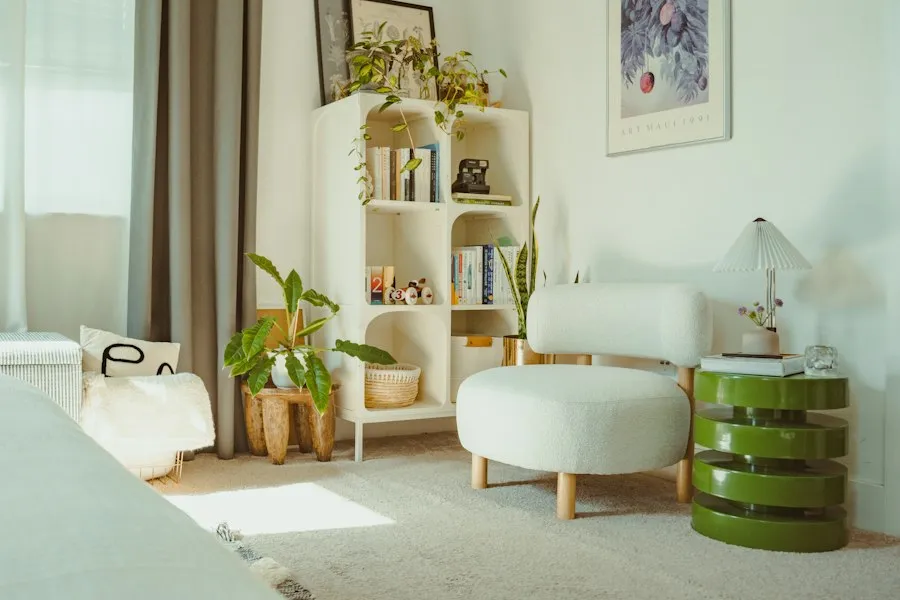 Photo small space furniture mistakes